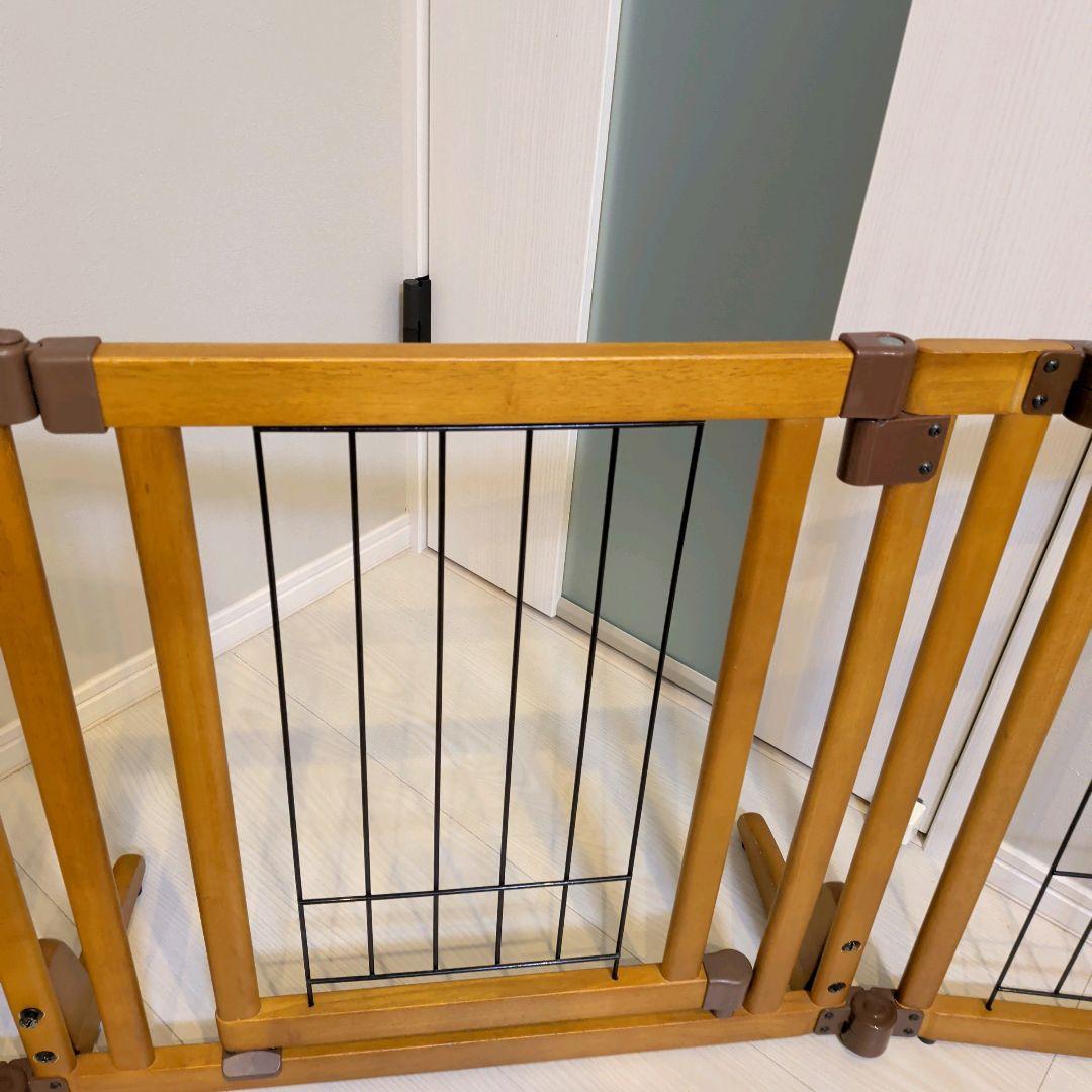 Richell　木製置くだけドア付き　ペットゲートS