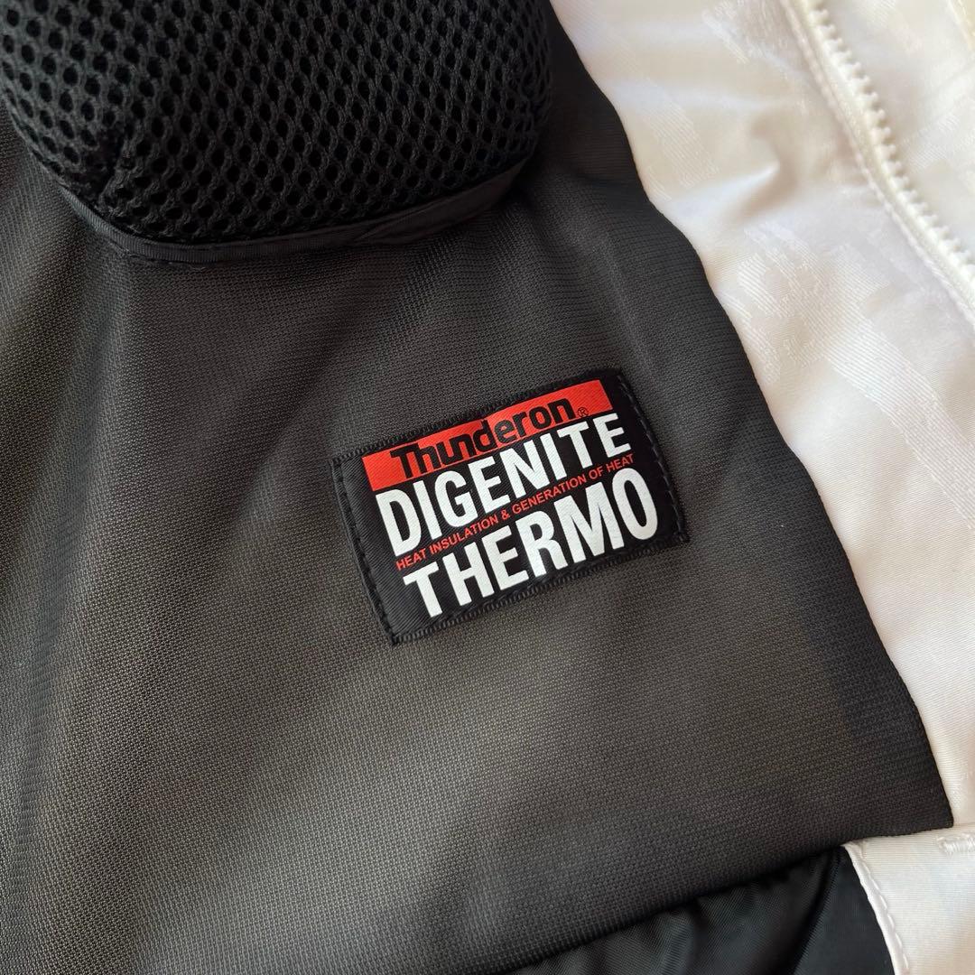 【phenix】フェニックス　M　スキー　スノボ　ジャケット　白　総柄