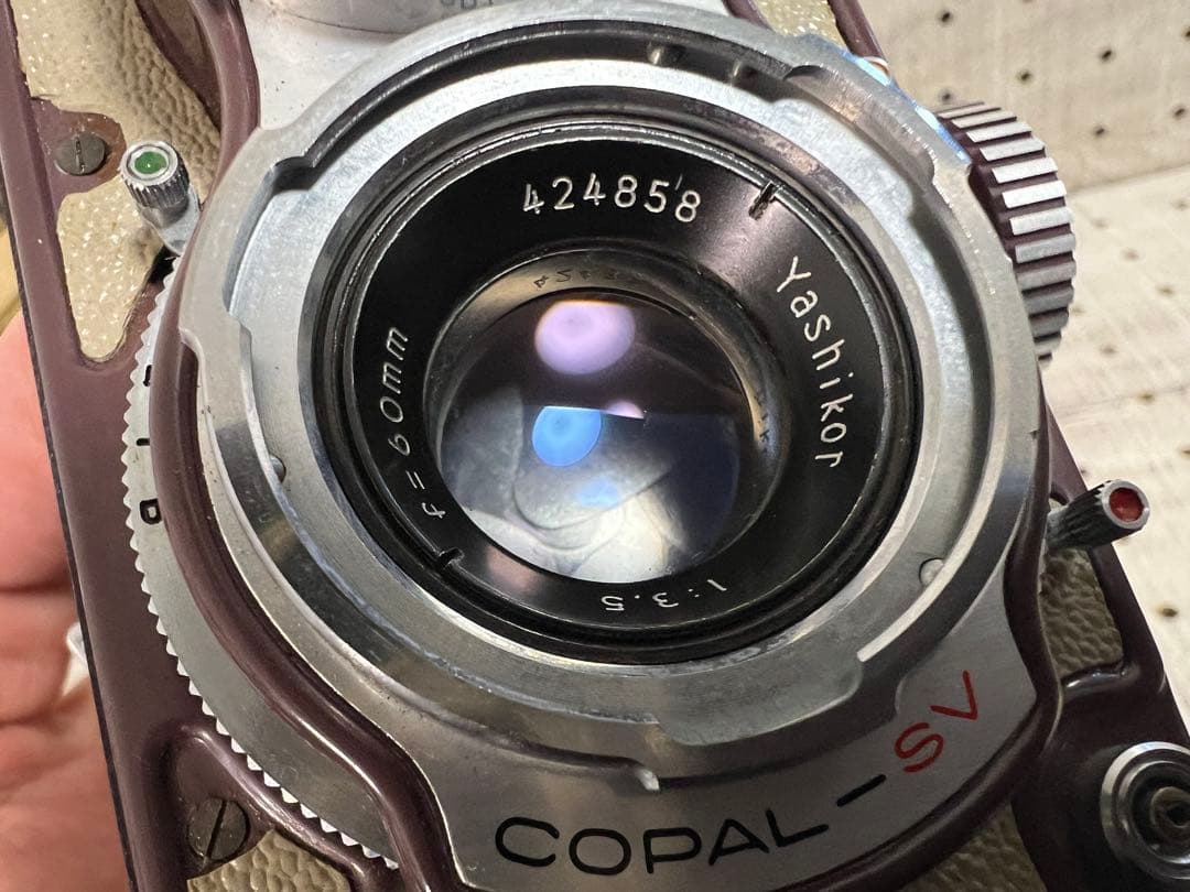 Yashica 44 カメラ