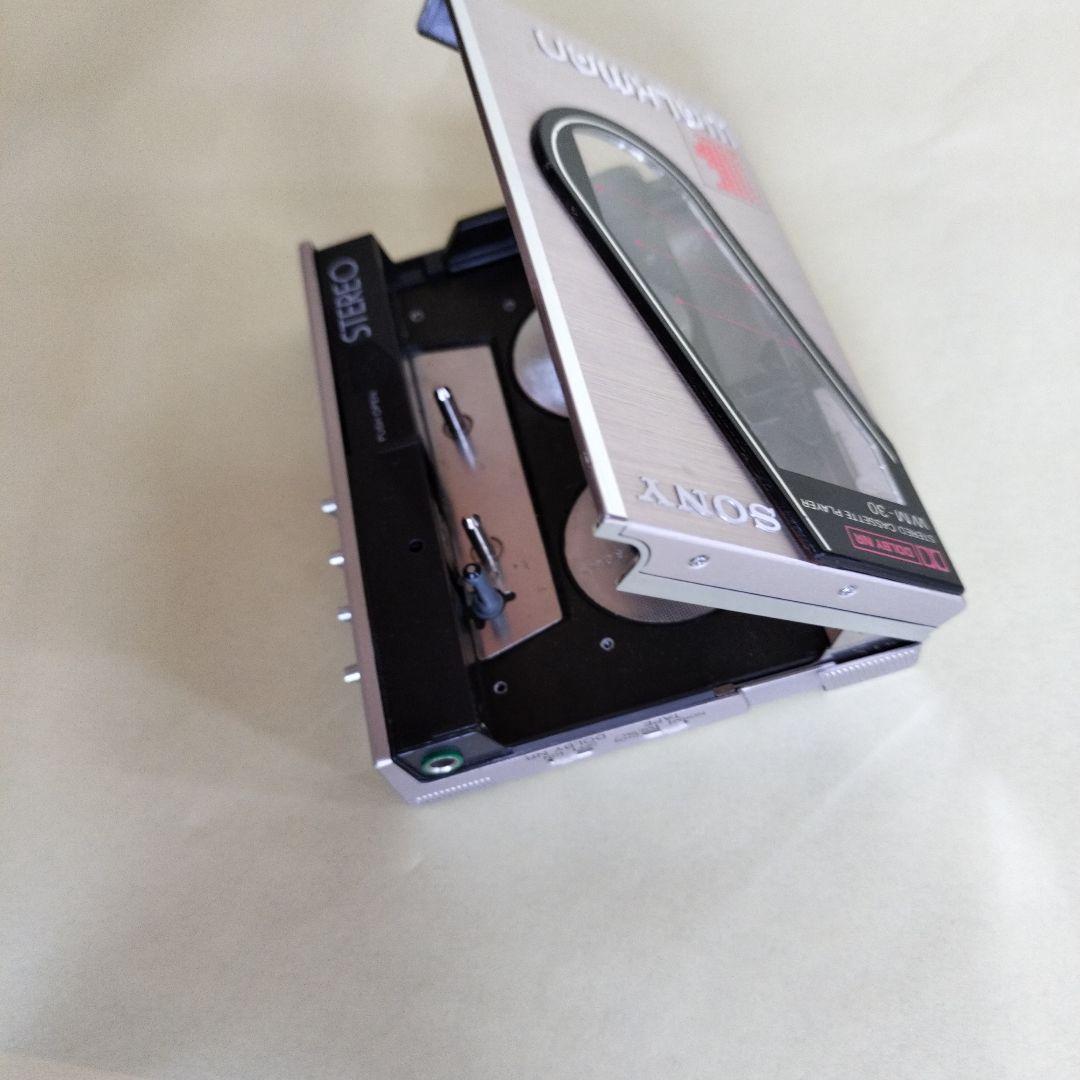 【動作品】SONY WM-30 カセットプレーヤー【ジャンク扱い】