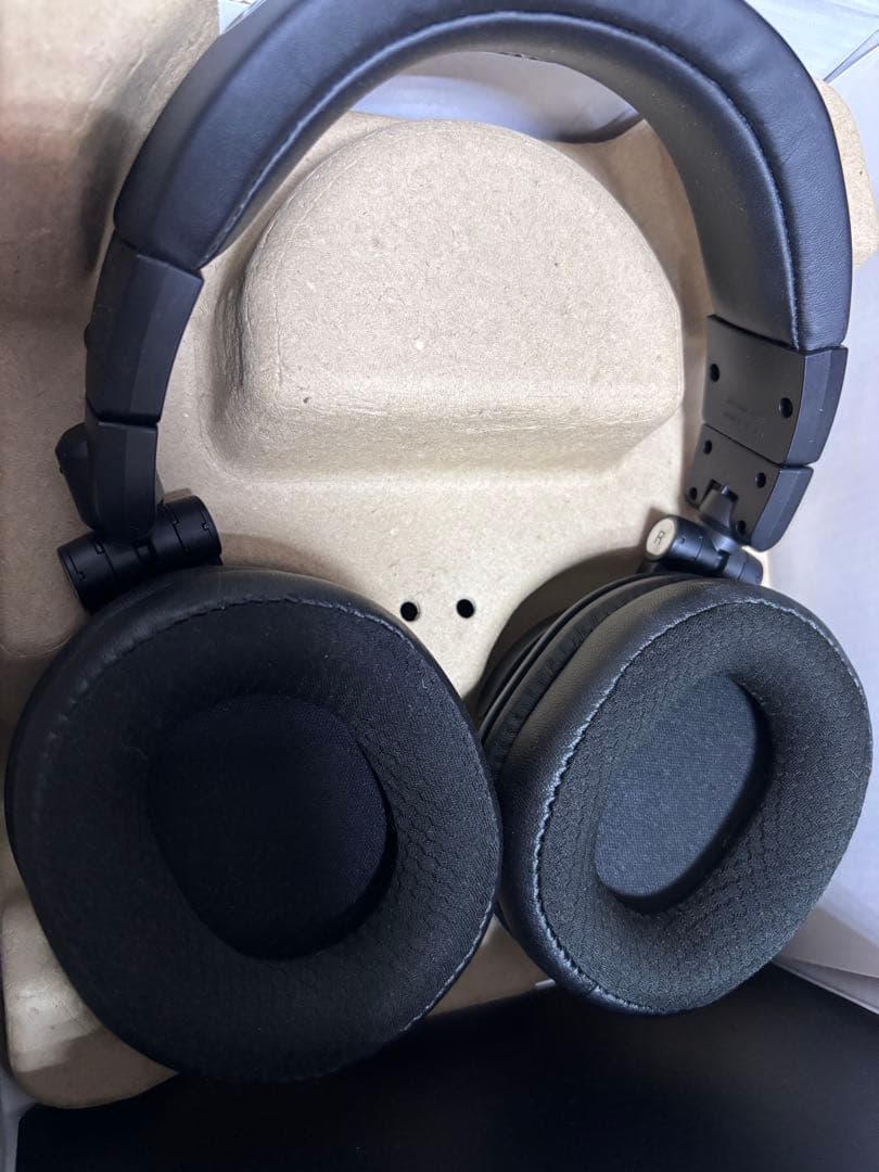 美品audio-technica ATH-M50xBT2 ワイヤレスヘッドフォン