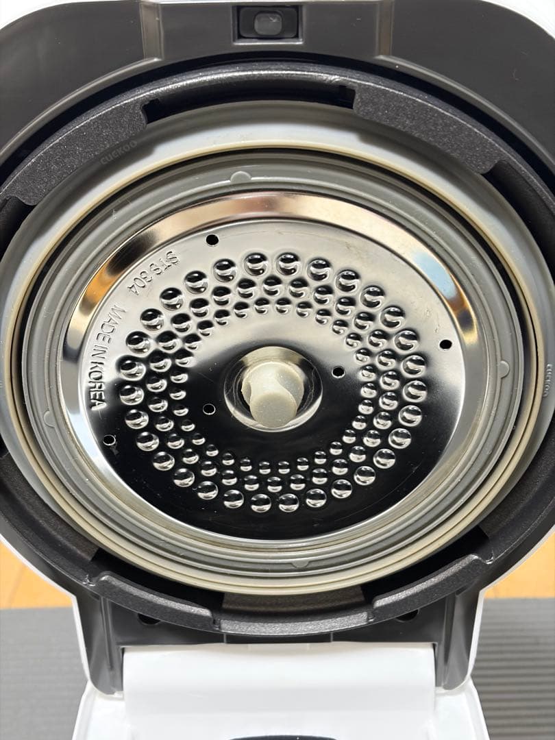 CUCKOO クックIH圧力炊飯ジャー　CRP-EHS0305F