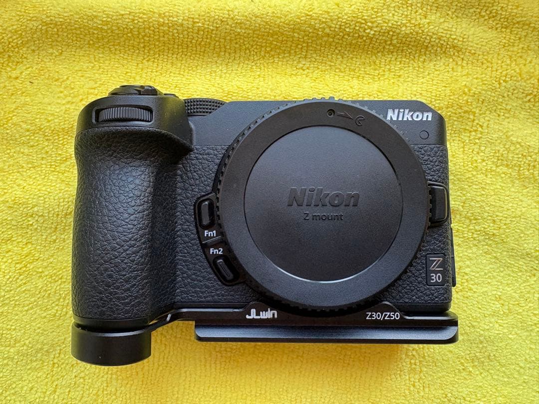 【極上】Nikon Z 30 DX 16-50 Kit S数822枚 付属品多数