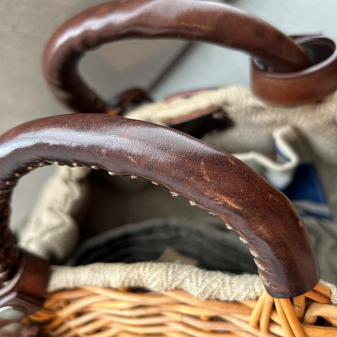 eb.a.gos エバゴス カゴバッグ