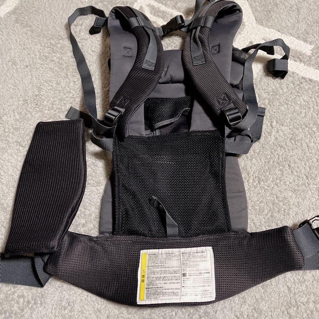 アップリカ　ラクリス　ダークグレー　抱っこ紐　赤ちゃん　新生児