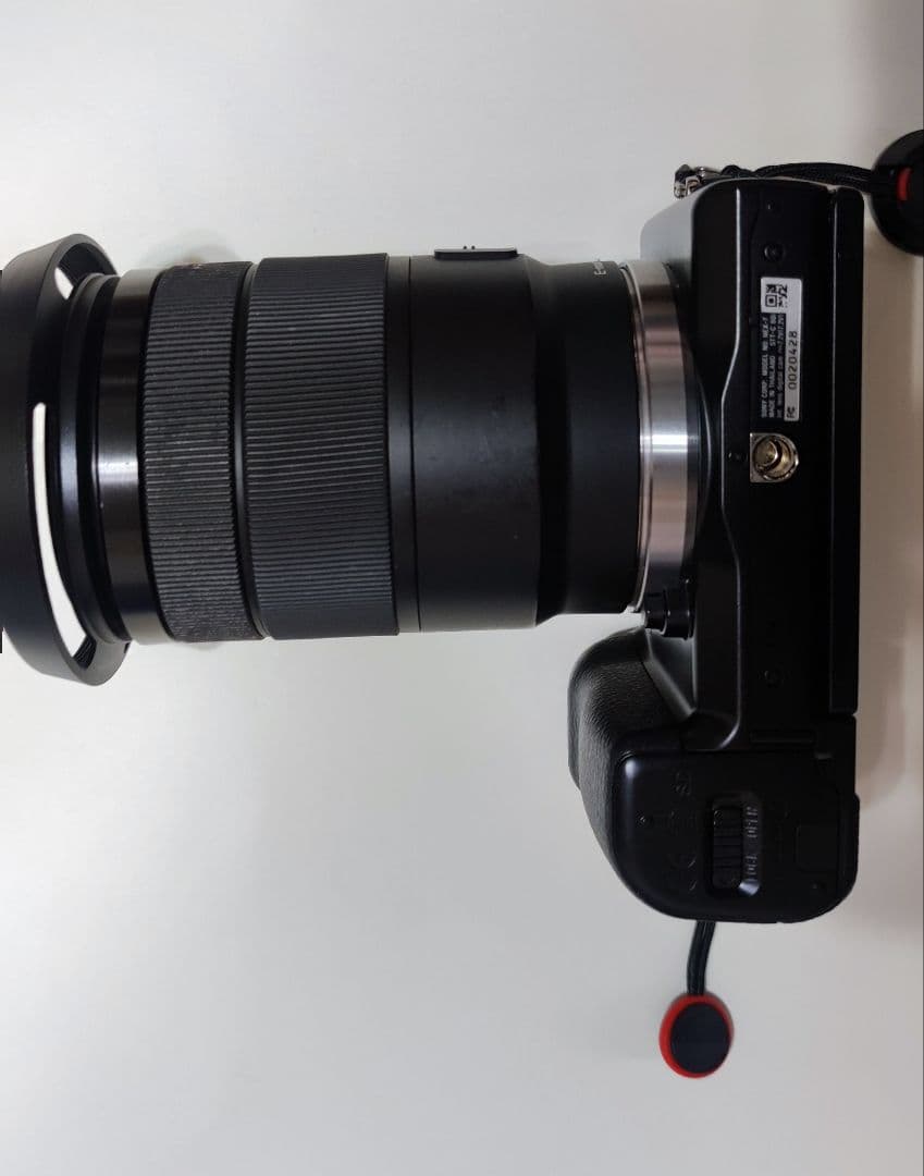 SONY NEX-7 ミラーレス一眼カメラ 18-135mmレンズ付き