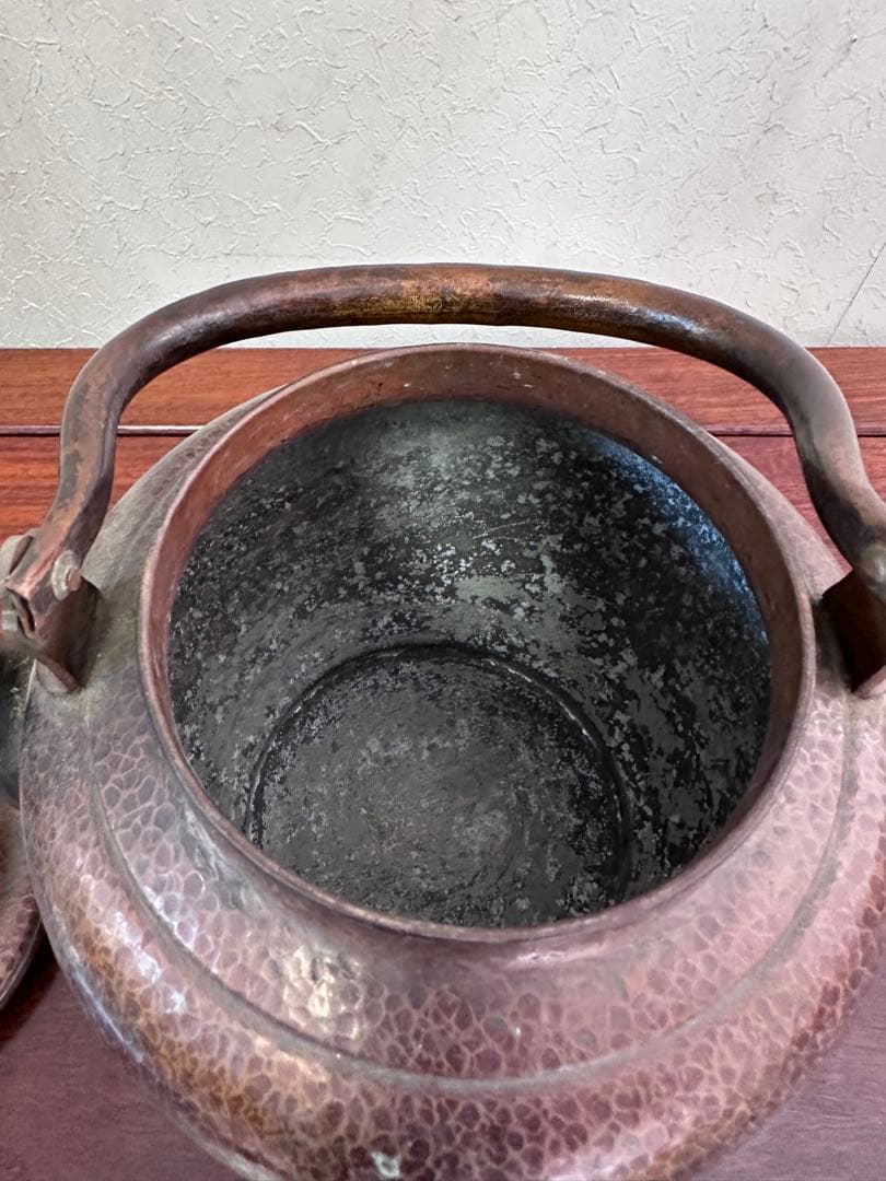 山川堂製　銅製　やかん　職人手作り　アンティーク銅本体は槌目して作られ　茶道