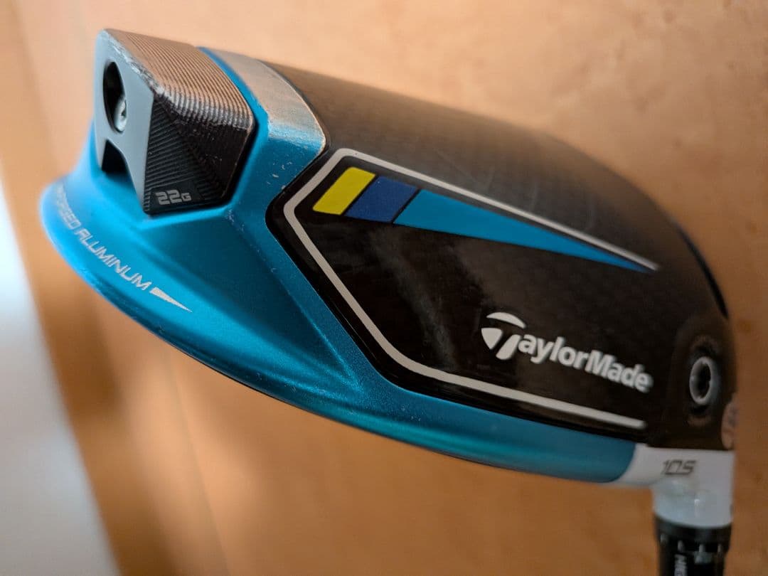 TaylorMade SIM2Max ドライバー