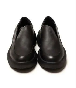 CTHY×VEIN　COW LEATHER OVAL SOLE TRAINER①