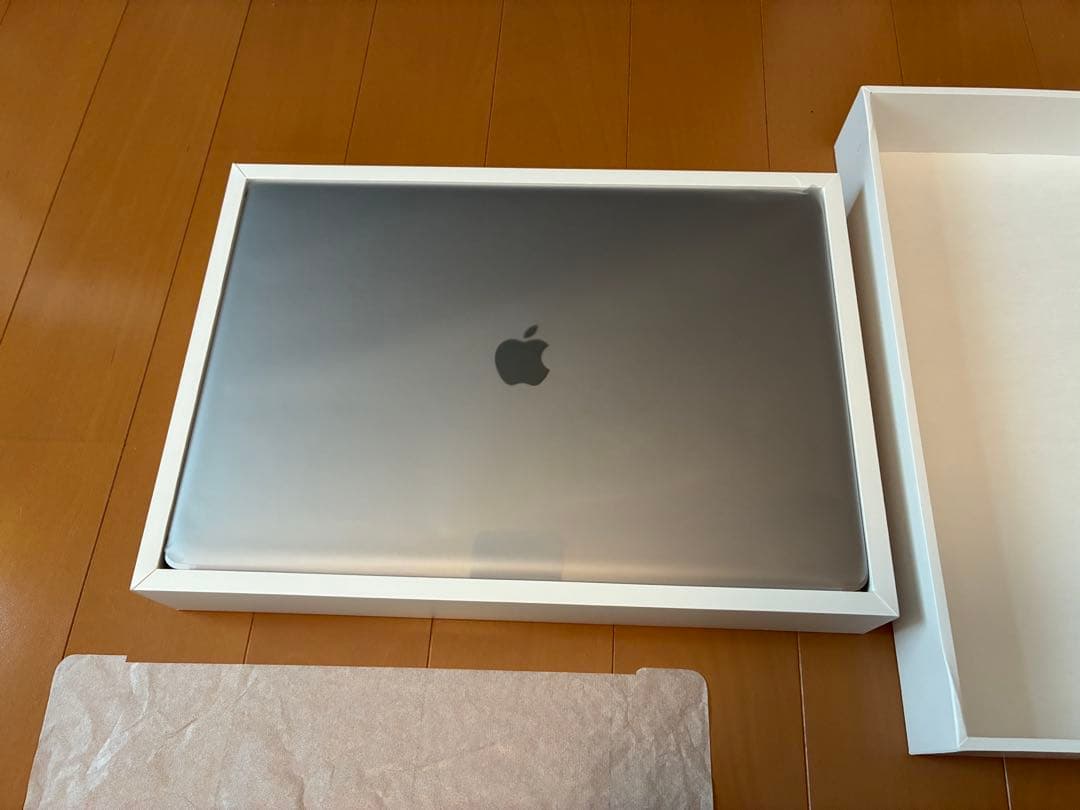 张*雨様 MacBook Pro 16インチ Core i9 16GB 1TB