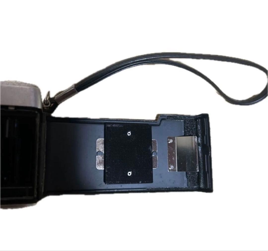 Olympus Pen EE-2 シルバー コンパクトカメラ