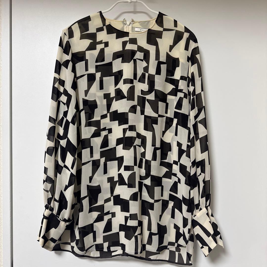 ベイジ ブラウス LUCIE ブラウン 4 オンワード icb