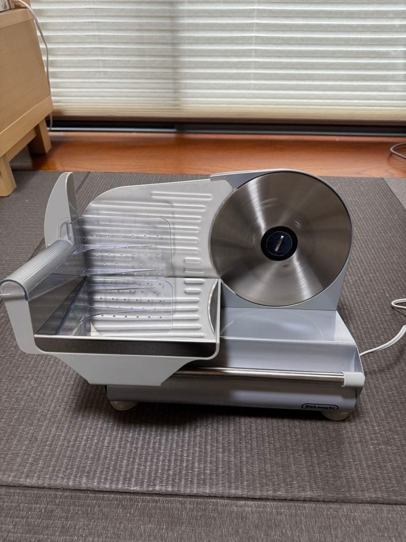 デロンギ電動フードスライサー SL360