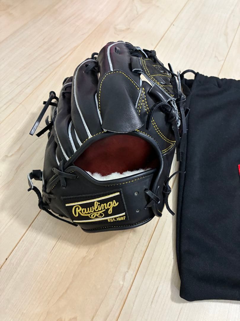 Rawlings 硬式グローブ 収納袋付き　投手用　右用