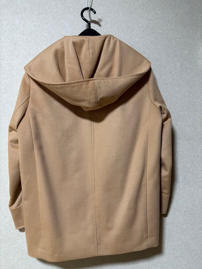 オンワード樫山　23区　ベージュ フード付きウールコート
