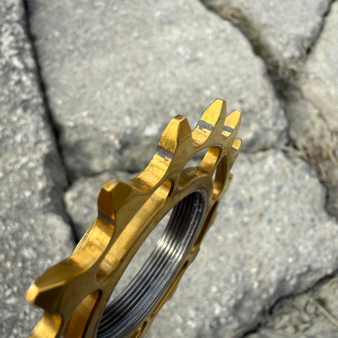 NOVACORONAノバコローナ64チタン16Tコグ