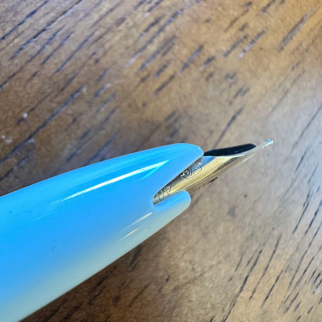 sailor セーラー　万年筆　レザー　白　ペン先　18k