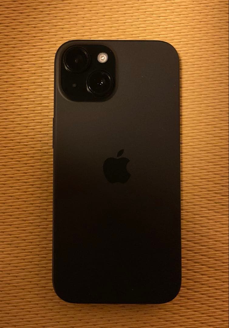 Apple iPhone 15 126GB ブラック 本体