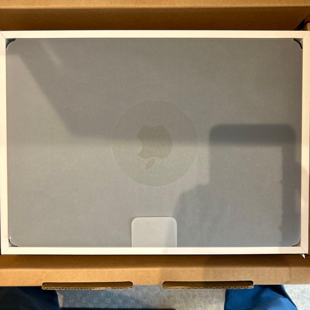 MacBook Air 2022 M2 元箱付属品完備 8GB/256GB