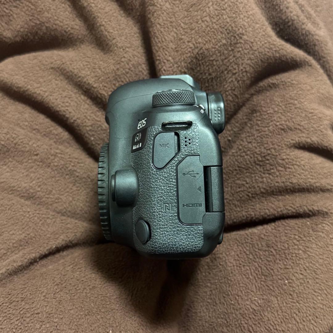 Canon EOS 6Dmark2 フルサイズカメラボディ 箱付きフルセット