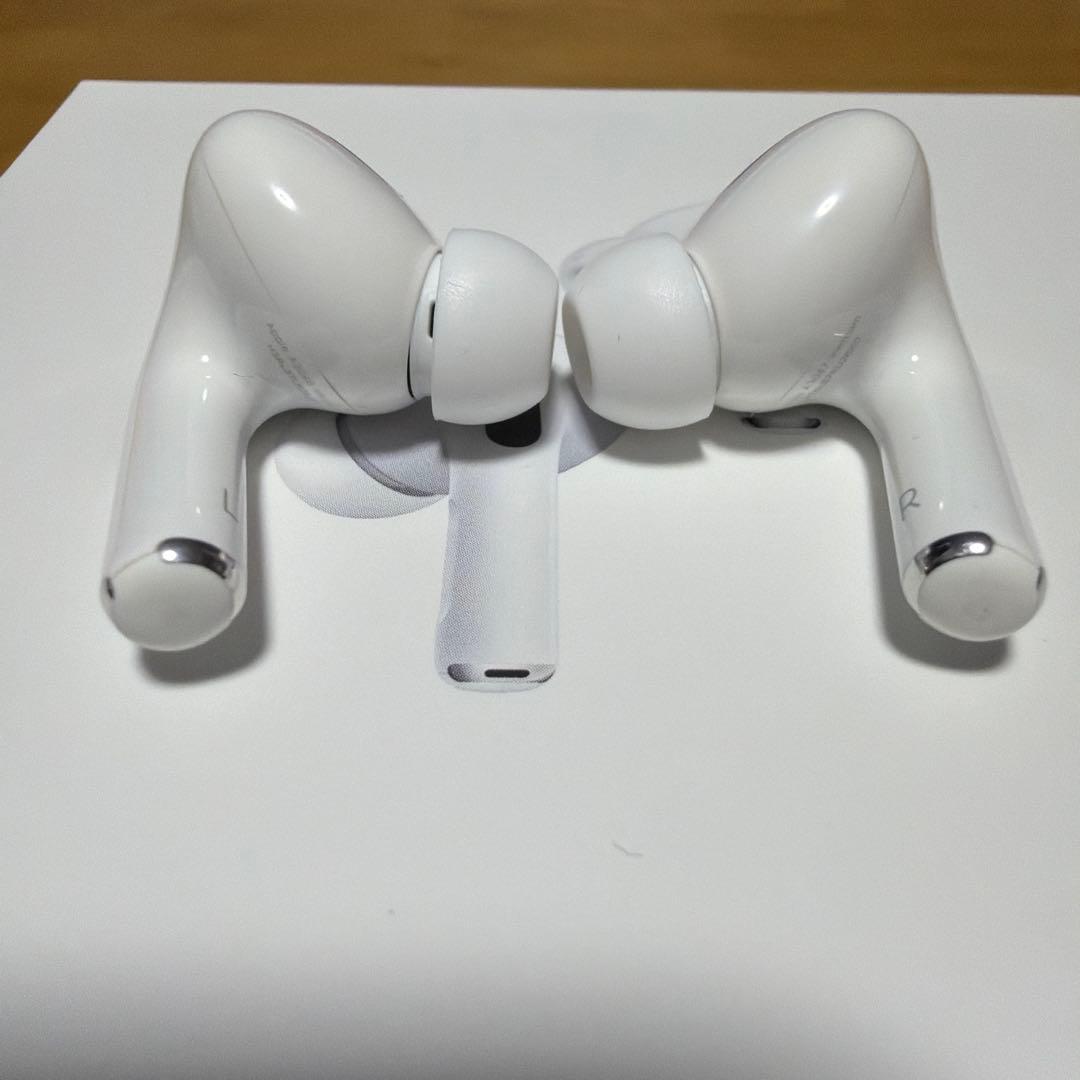 【美品】AirPods pro2
