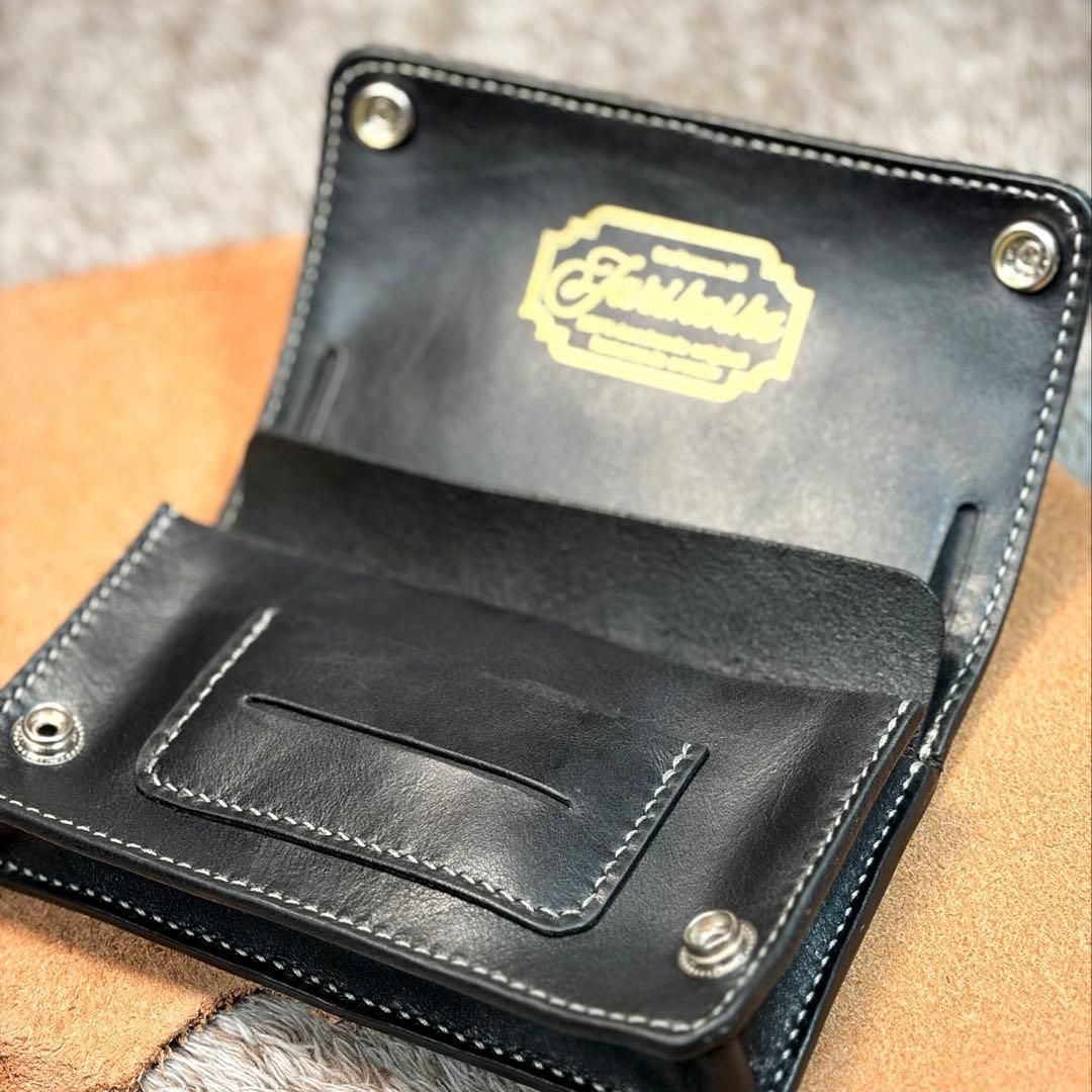 ◎柔らかい二つ折りシャグポーチ.スムース革◎