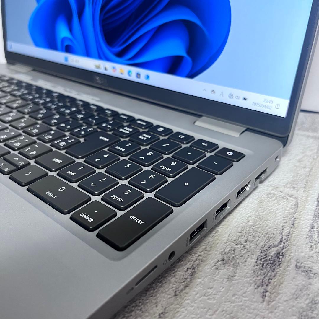 第11世代 DELL Latitude5521 i7 11850H 32Gメモリ