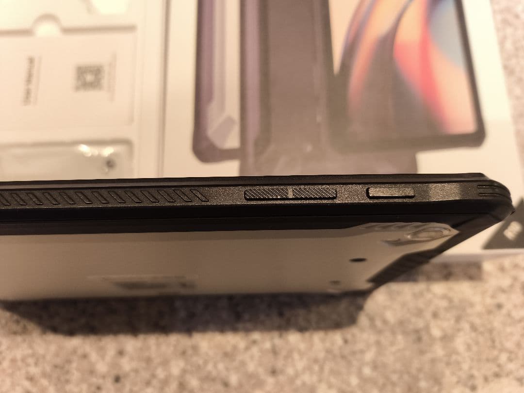 DOOGEE R10128GB15GB防水防塵helio 9910800mAh