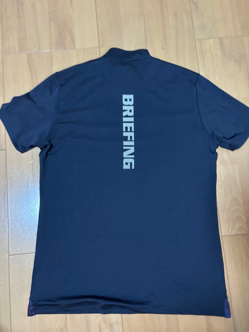 ブリーヒィングモックネックシャツ