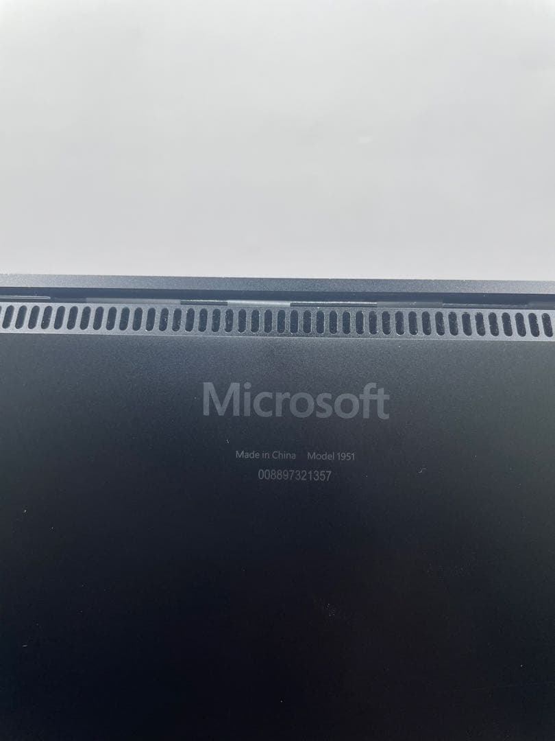 Surface Laptop 4 i7 (16GB / 256GB) 中古品