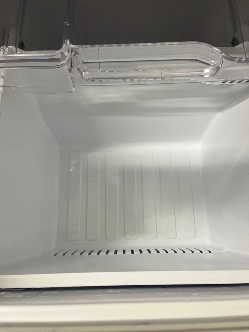 【送料込み】【超美品】三菱 冷凍冷蔵庫 MR-P15E2H-W