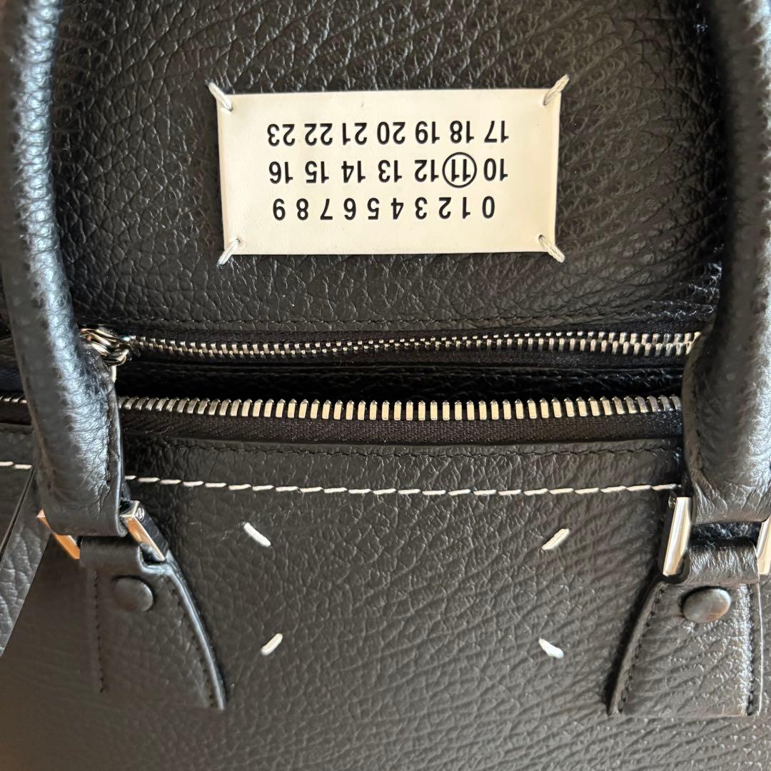 MAISON MARGIELA 「5AC」ミディアム　ブラック新品