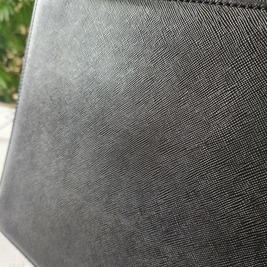 Burberry 高級ビジネスバッグ　ダレスバック　鍵付き　サフィアーノレザー