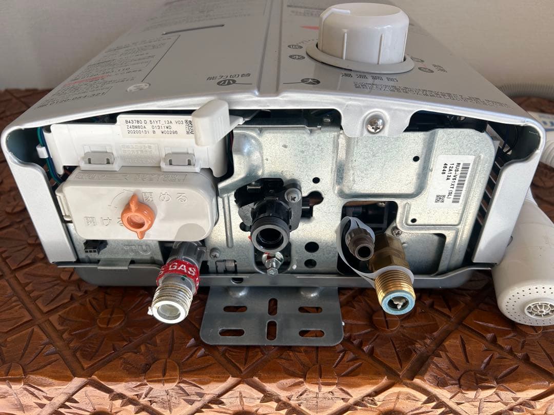 【美品】リンナイ　ガス瞬間湯沸器　RUS-V51XT(SL) 防熱カバー付