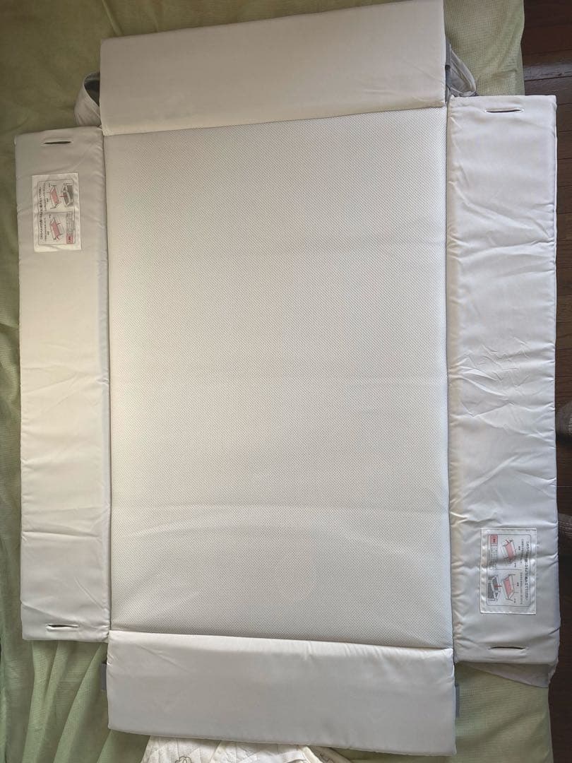 ココネルエアー　グレーベアー