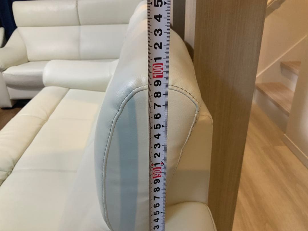 ３人掛けソファ　アイボリー　東京インテリア