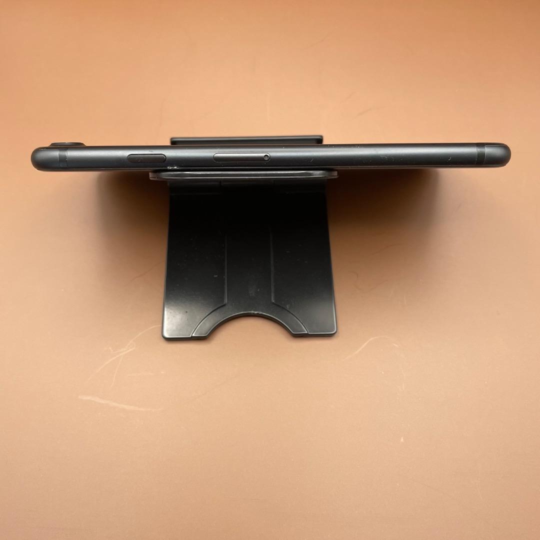 iPhone 7 128GB シムフリー 新品バッテリー