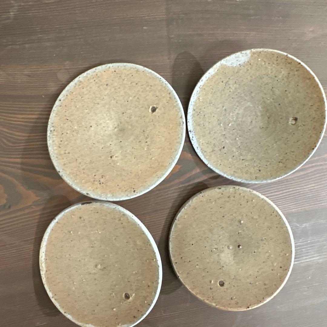 土瓶蒸し器　素焼き　4セットと受け皿1枚付き