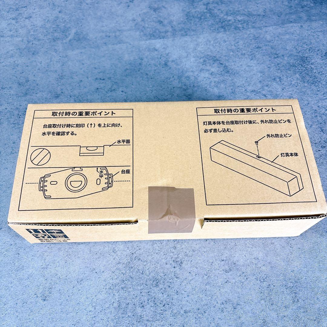 LIXILリクシル　浴室　スリムレクタ照明　1個　LE-T1-1A/1L