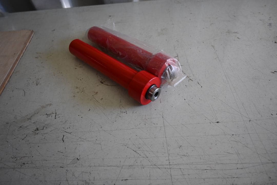 HYD #6 ファットシリンダー新品2本セット