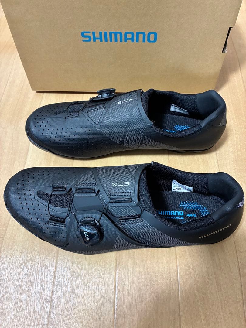 【新品未使用】SHIMANO XC3 ブラック シューズ 44