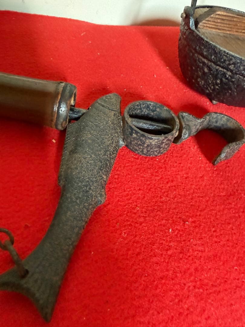 自在鉤・鉄器・昭和レトロ　アンティーク　古物　囲炉裏　鉄鍋　昭和