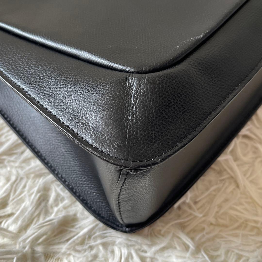 未使用級✨GIVENCHY ジバンシー　ハンドバッグ　冠婚葬祭　ブラック　レザー