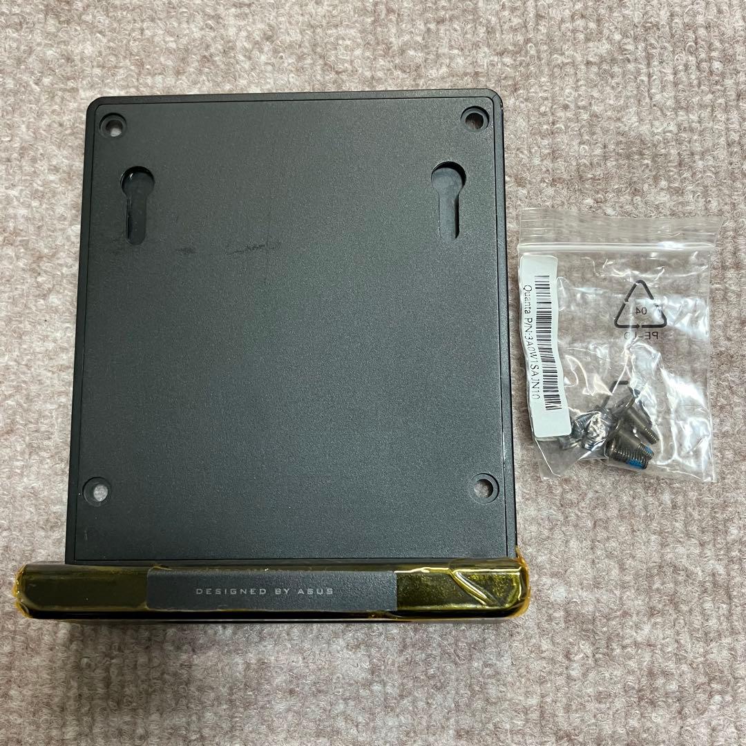 【美品】ASUS Chromebox cn60