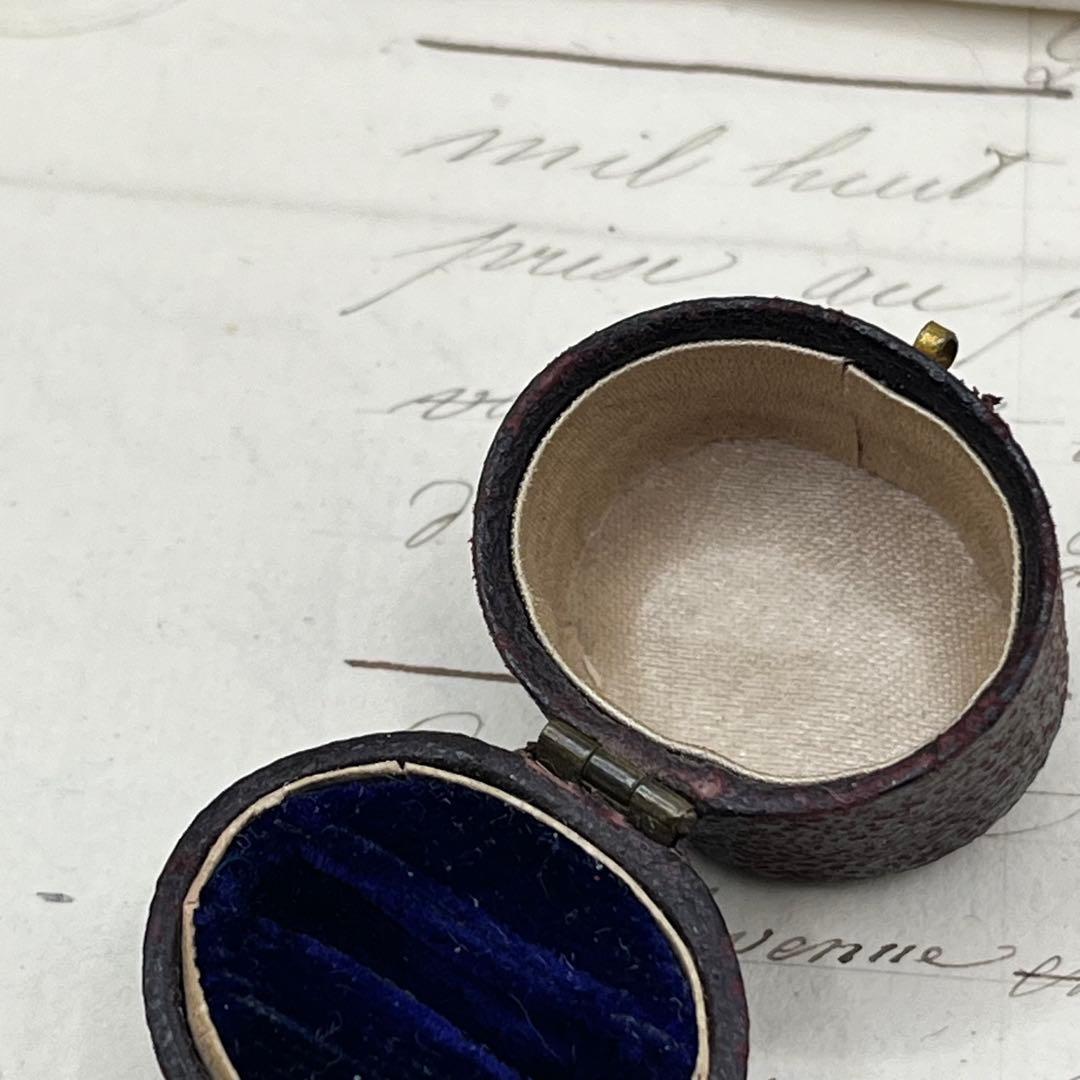 英国アンティークジュエリーボックス レザーラウンドボックス 1900年頃