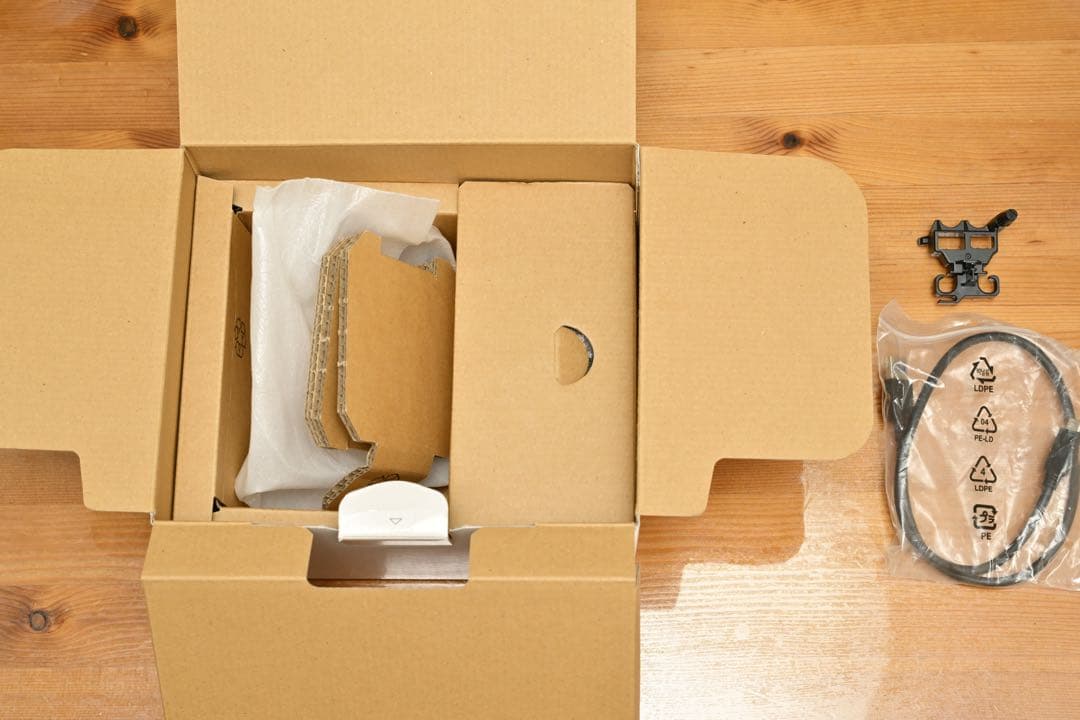 Nikon Z 6 ミラーレス一眼カメラ ボディ セット