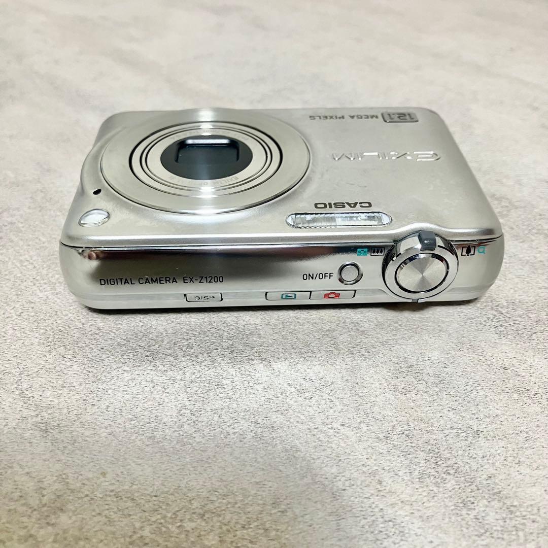 CASIO EXILIM EX-Z1200 シルバー（動 作確認湇）