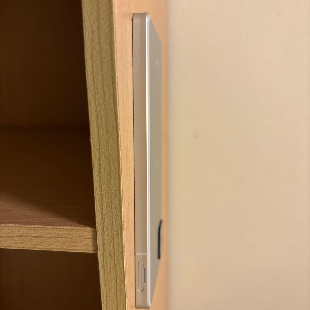 極美品 AQUOS ホワイト スマートフォン 本体 SIMフリー データ消去済