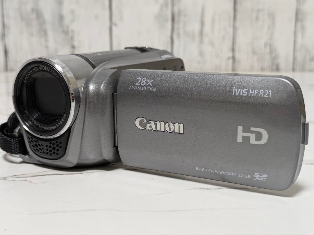 Canon　iVIS HF R21