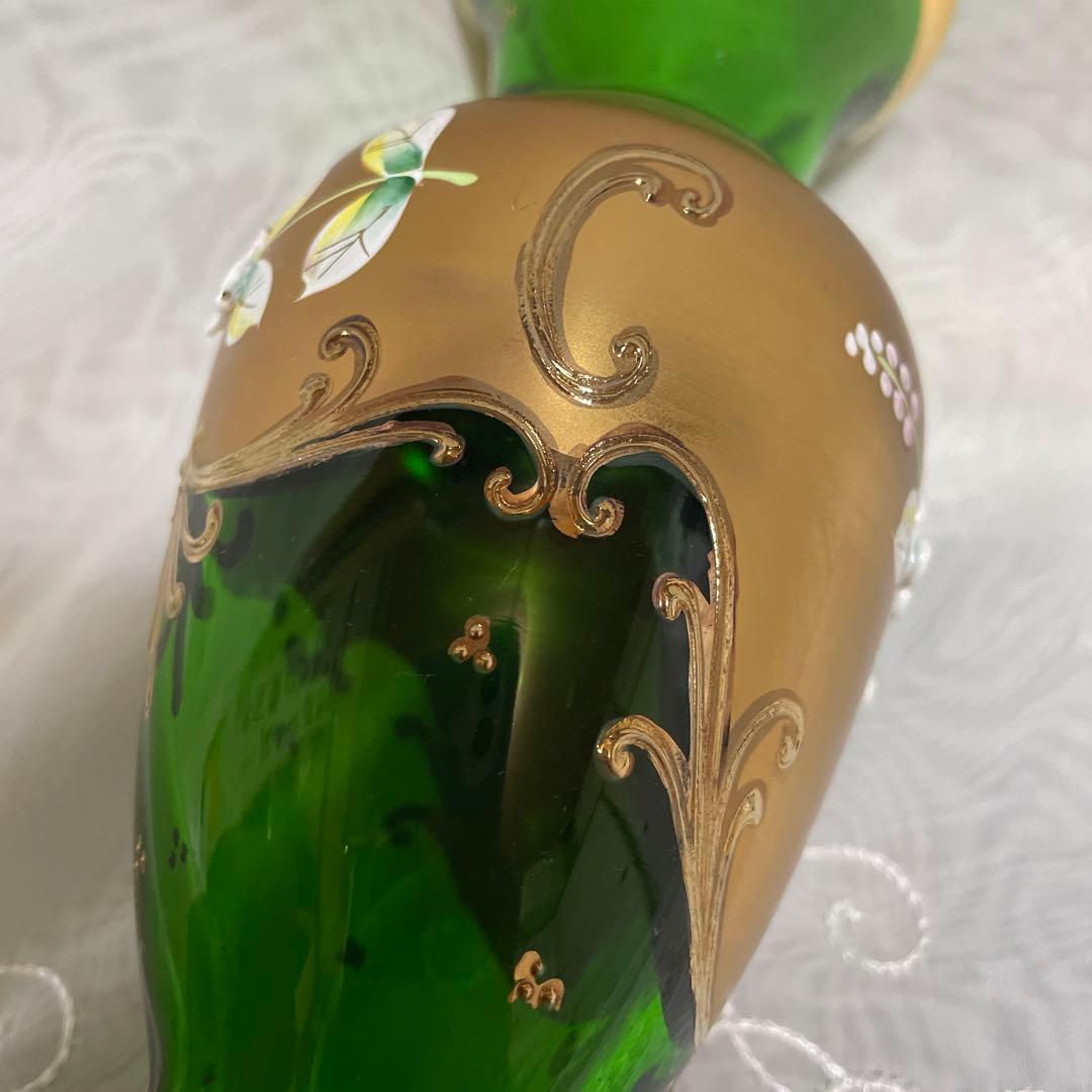 ベネチアングラス　花瓶　ハイエナメル　金彩　立体　グリーン　浮き彫り花　ムラーノ